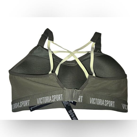 Victoria’s Secret Incredibly Lightweight Sports Bra 32C - Picture 4 of 5